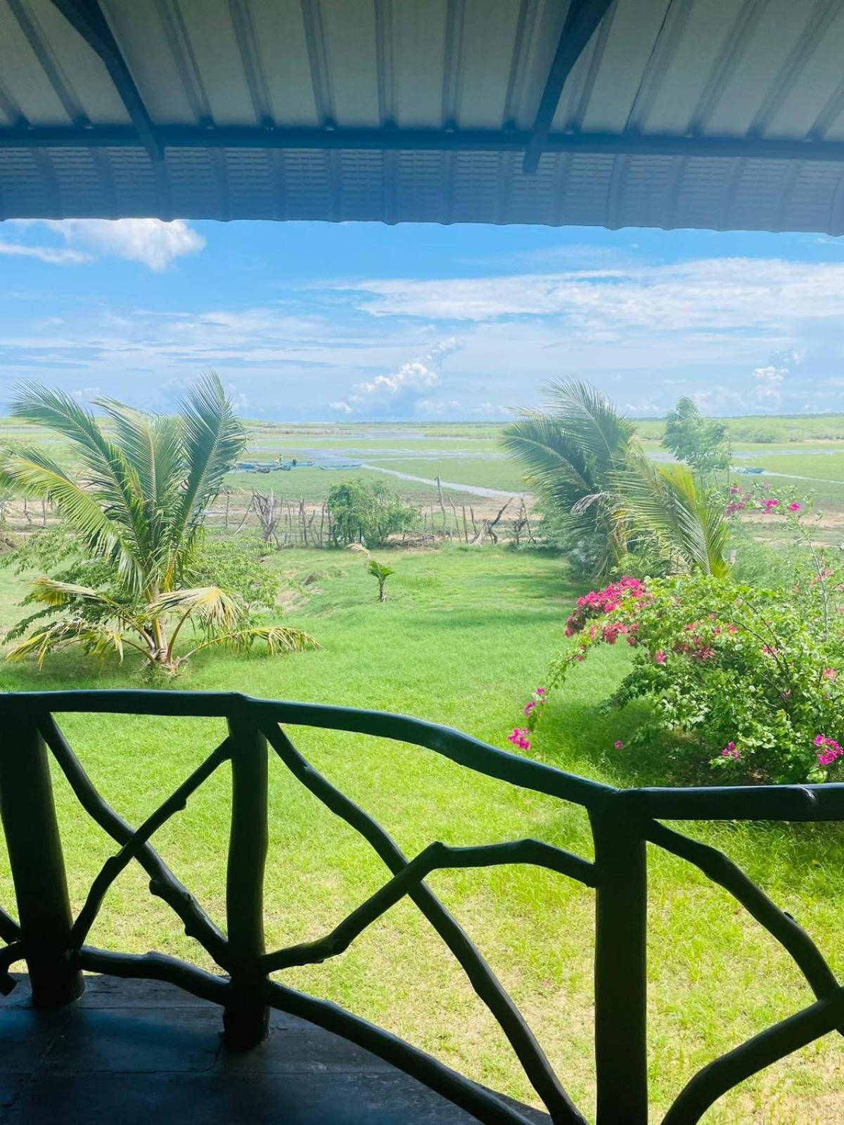 Bundala Flamingo Cotteges Hotel Hambantota Bagian luar foto