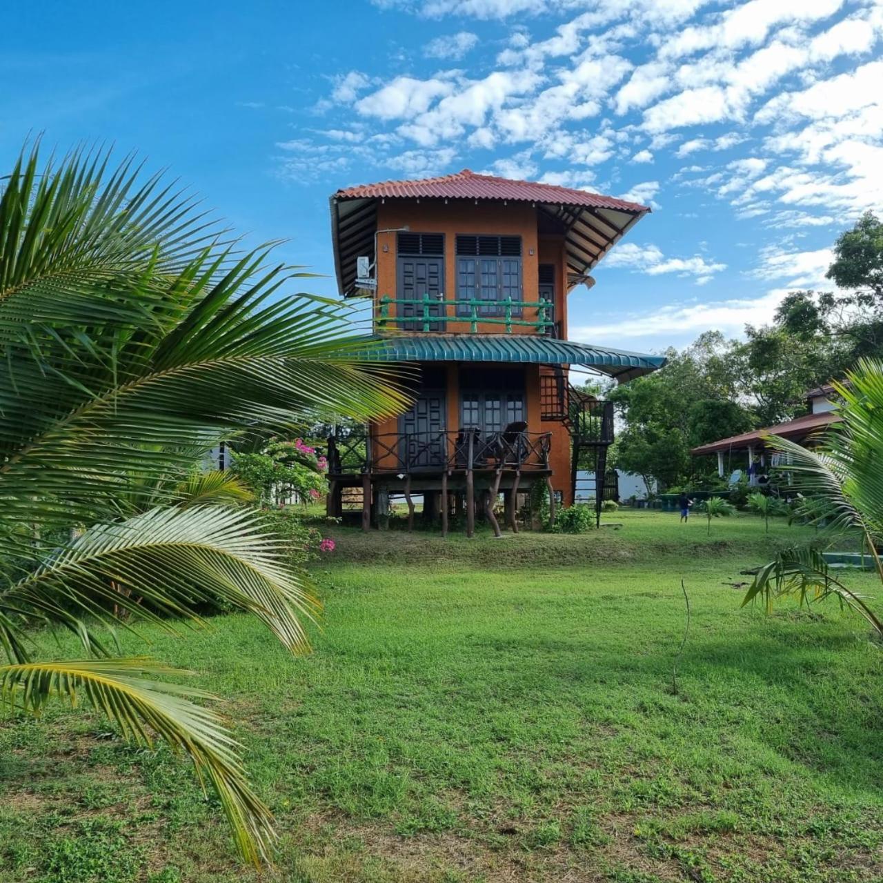 Bundala Flamingo Cotteges Hotel Hambantota Bagian luar foto